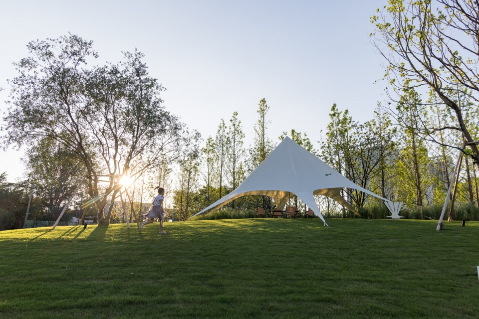 xuzhou vanke yanyujian park by roxin design