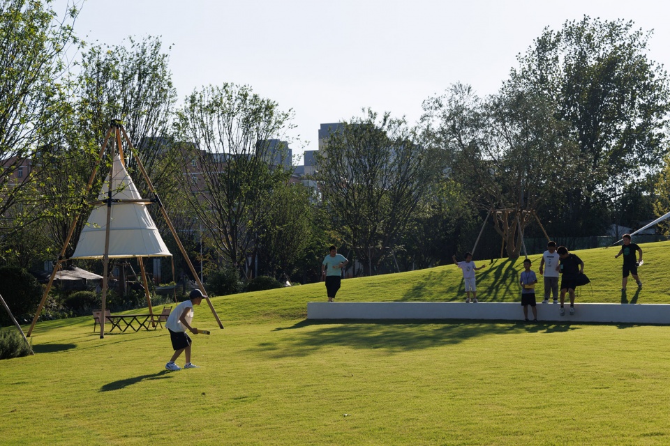xuzhou vanke yanyujian park by roxin design