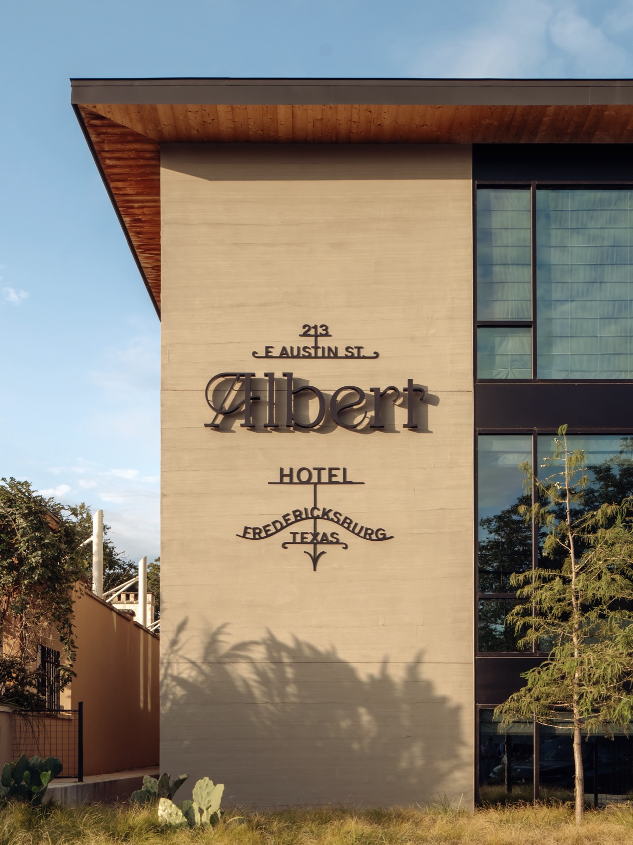 Albert Hotel CK Chase Daniel 39