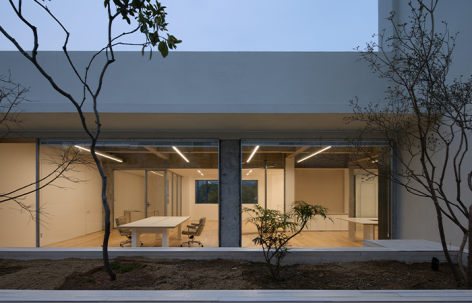 粗野派béton brut复合空间，浙江杭州 / 设计而已