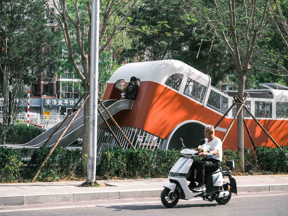 OLD BEIJING BUS by XISUI Design