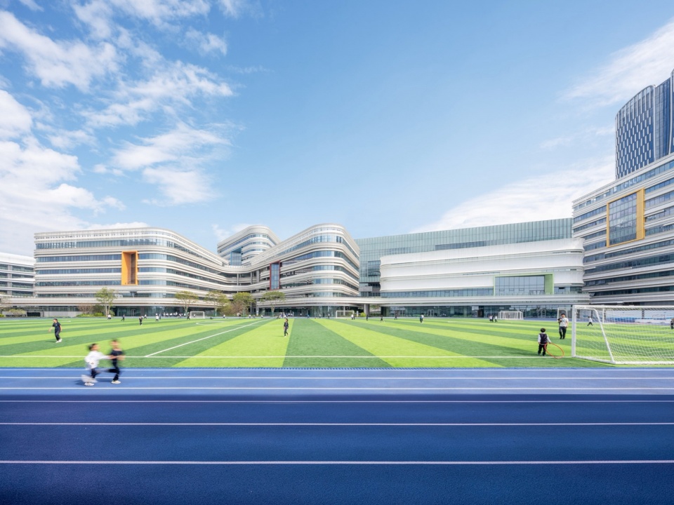 Shenzhen Mingwan School by Perkins Will