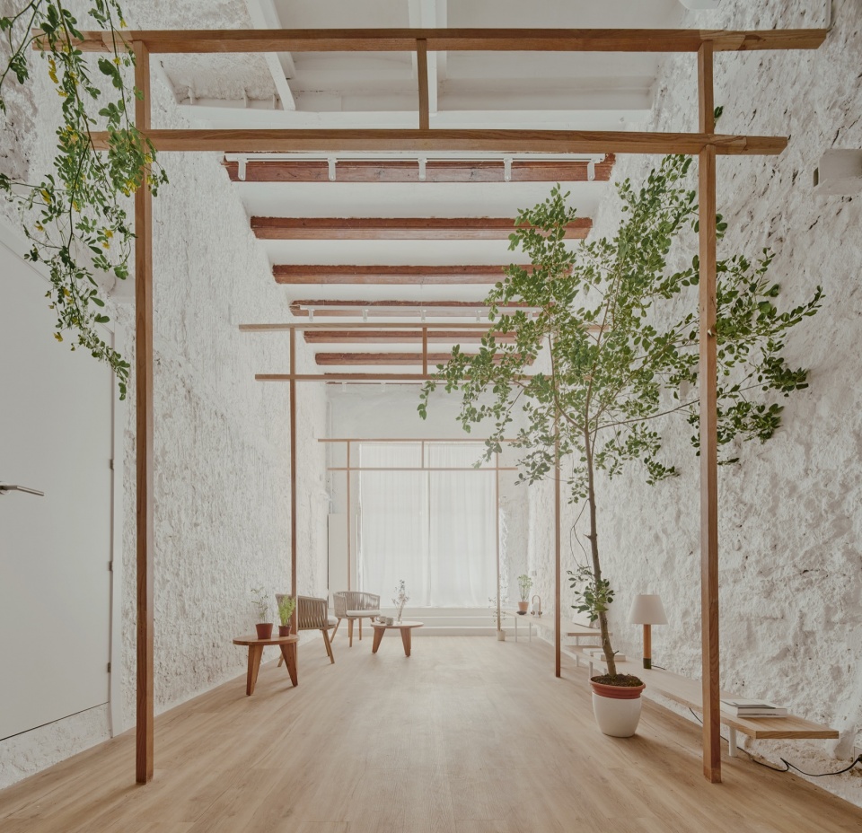 el born loft by roman izquierdo bouldstridge