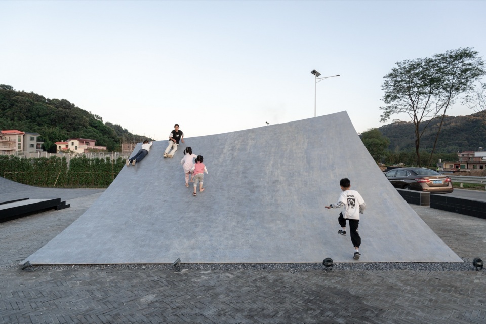 Huizhou Village of Letters Pages Afloat by f a n