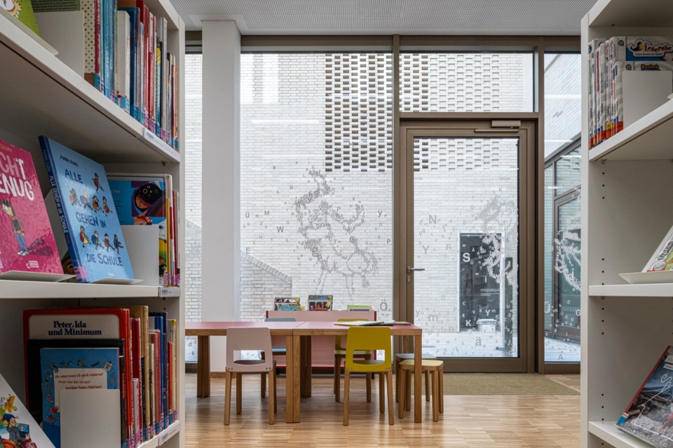 bruhl city hall and library by jswd