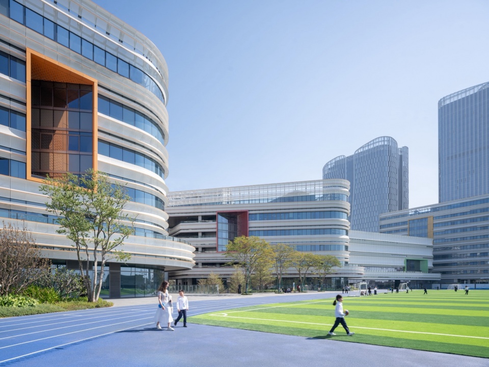 Shenzhen Mingwan School by Perkins Will
