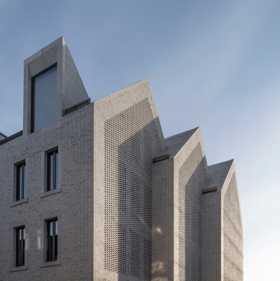 bruhl city hall and library by jswd