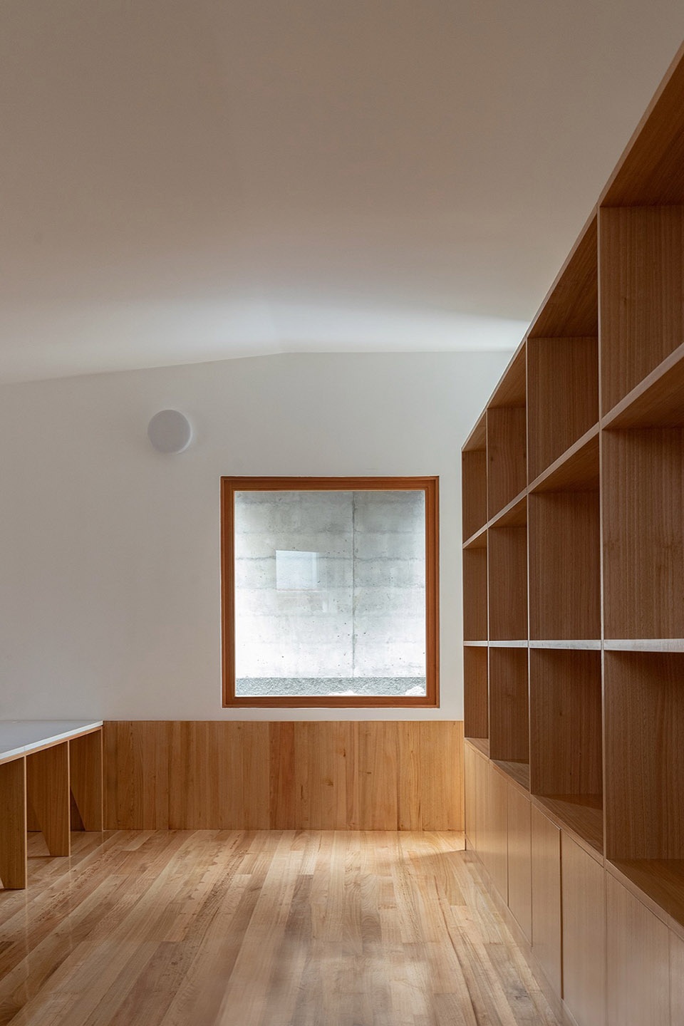 Arts Building Cardinal Spellman Salesian Bilingual School by STUDIO BLUR
