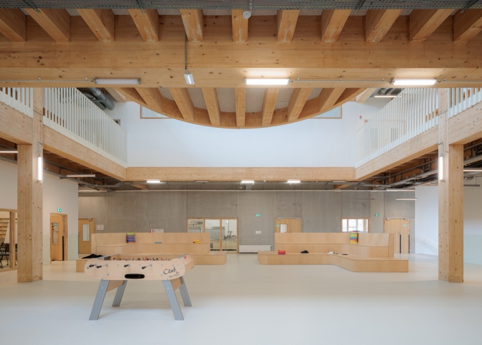 Yvonne Kerzreho school complex by SAM Architecture