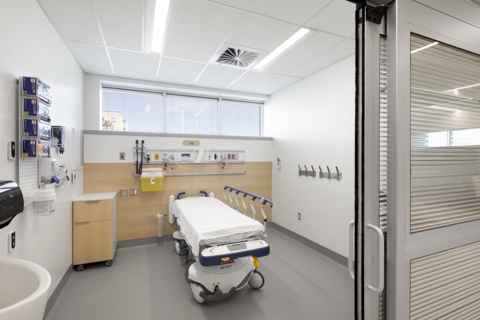 a new mother child and emergency centre in sherbrooke offers a reimagined hospital experience by jodoin lamarre pratte yelle maille equip...