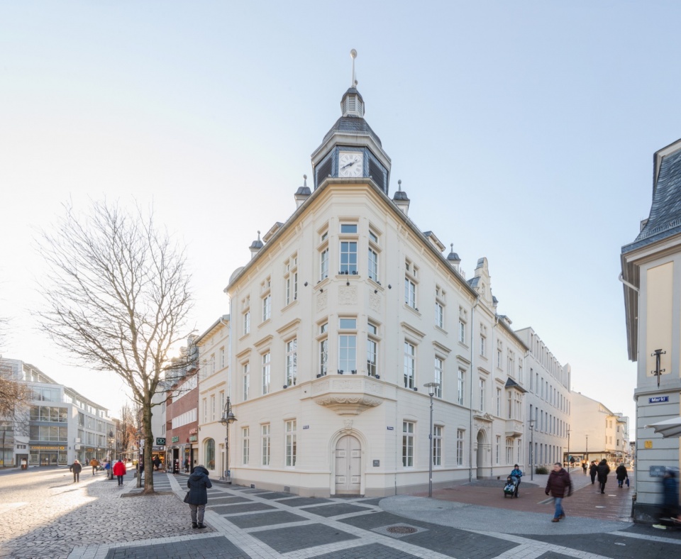 bruhl city hall and library by jswd