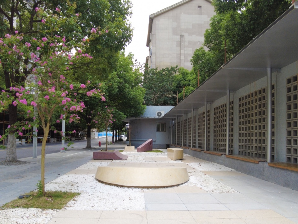 quanzhou road yizhou road promenade greenway activating everyday street life through walking by atelier liu yuyang architects