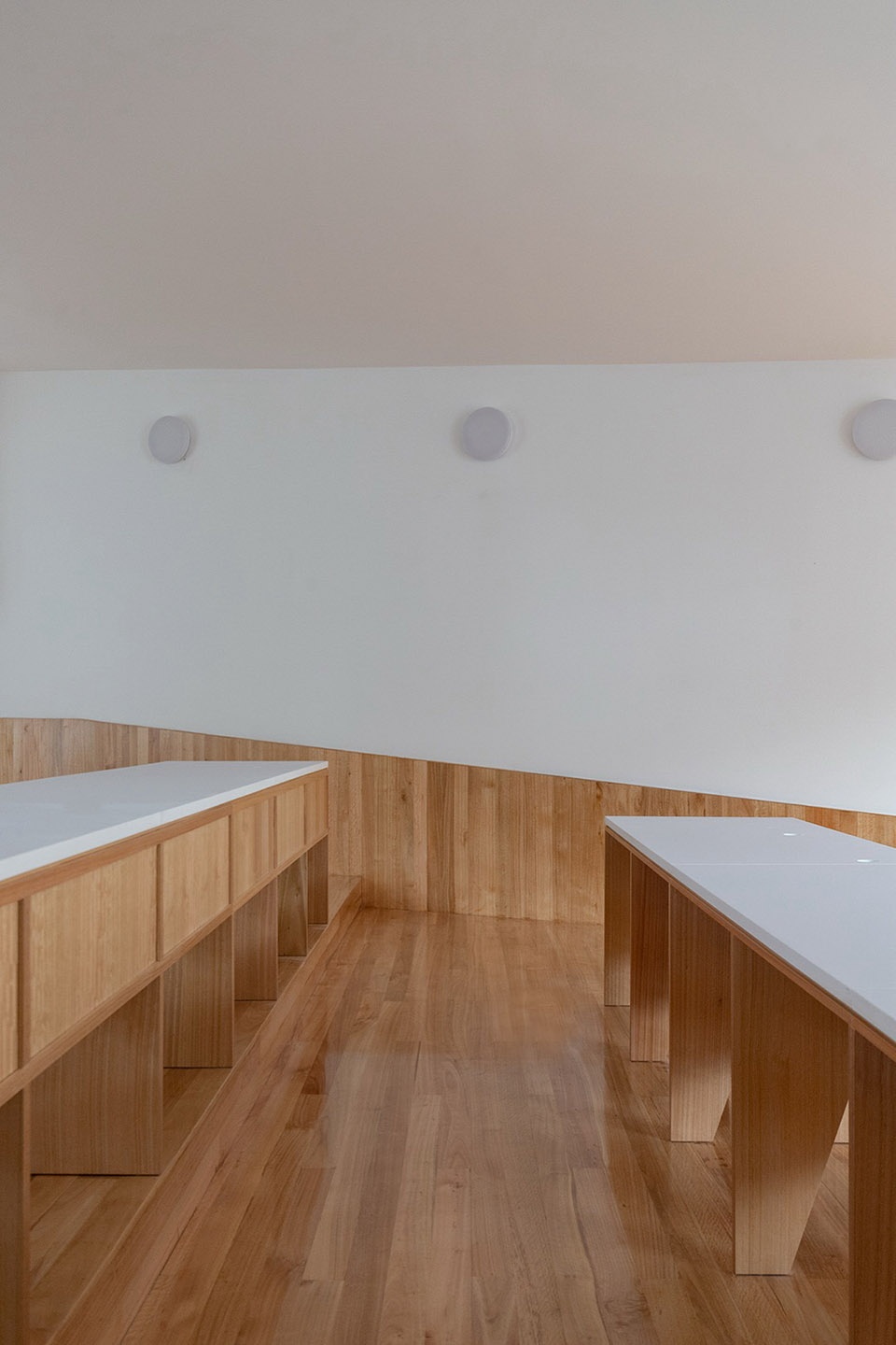 Arts Building Cardinal Spellman Salesian Bilingual School by STUDIO BLUR