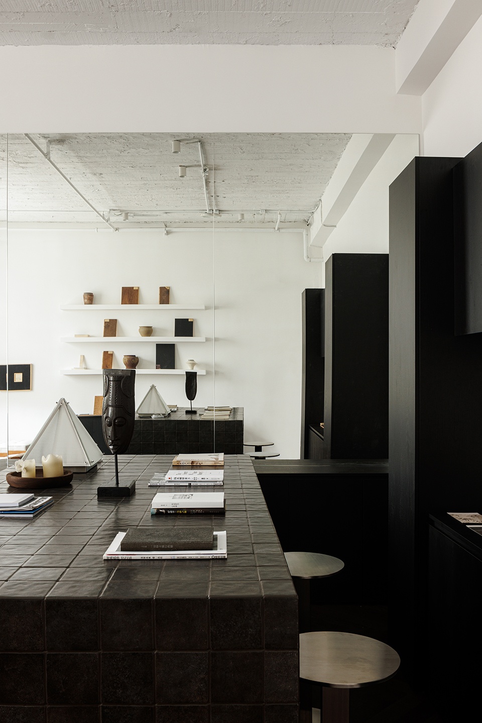 ONE.1 STUDIO