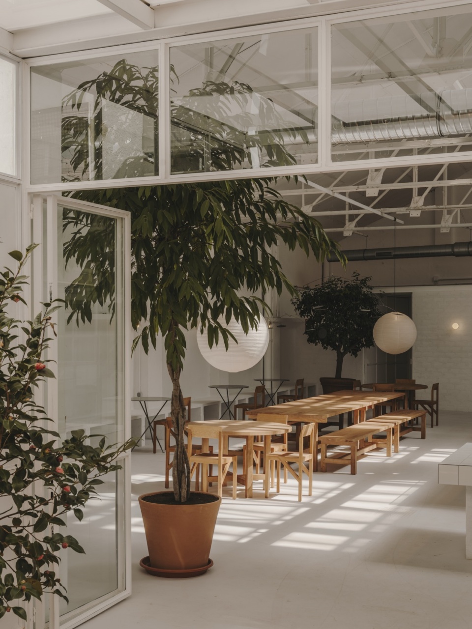 alma nomad fabrica by plantea estudio