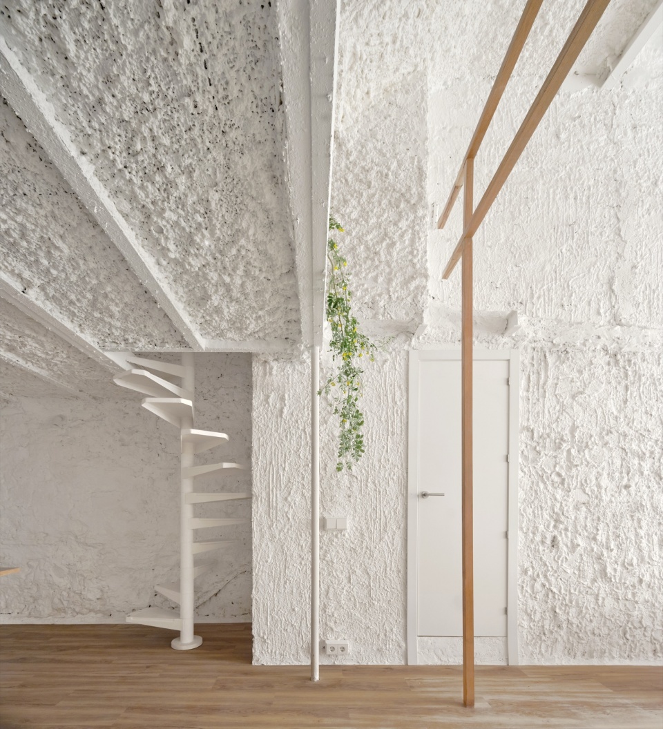 el born loft by roman izquierdo bouldstridge