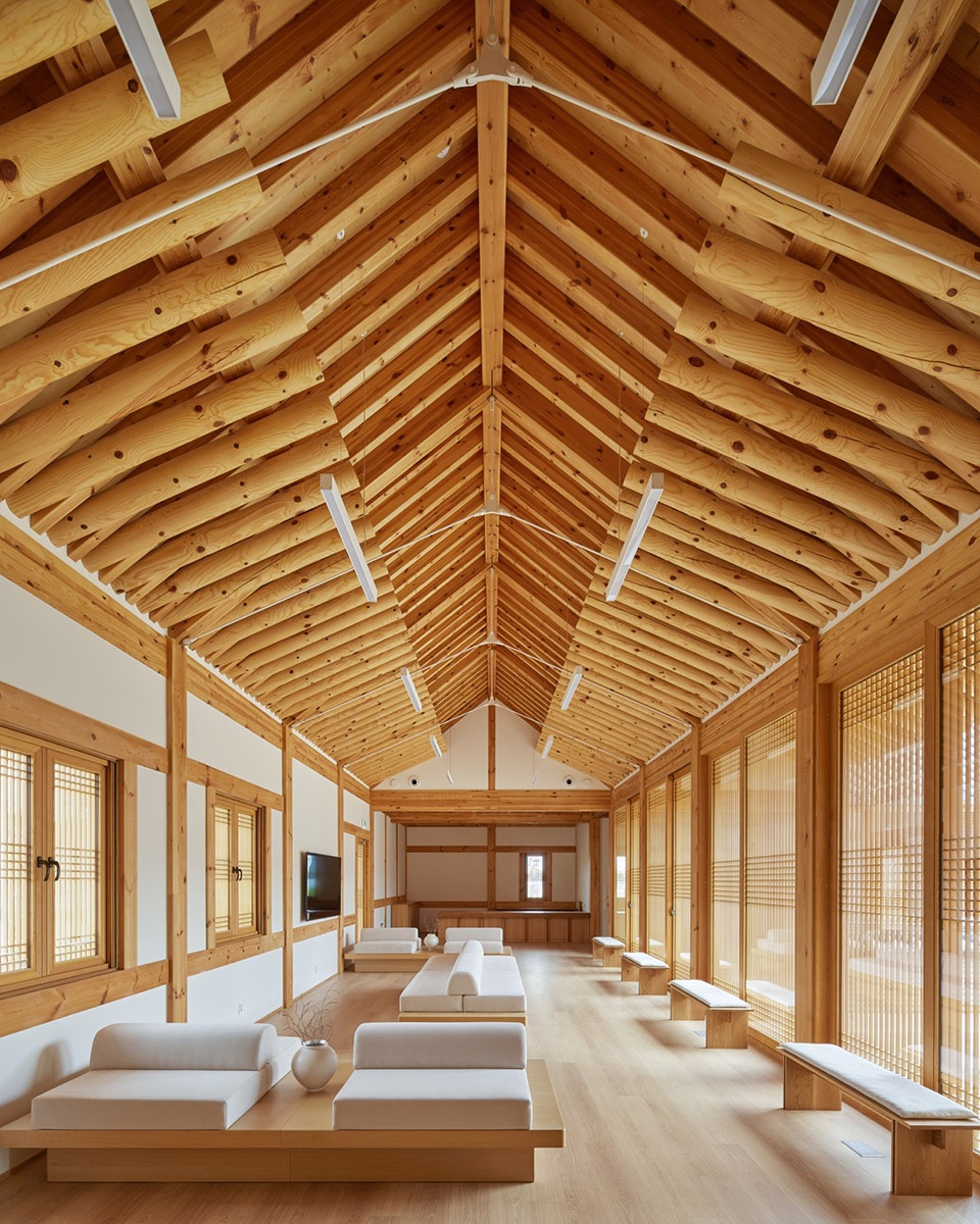 House for Rejuvenation by JK AR