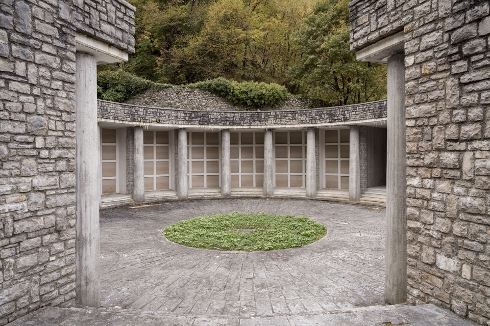 Monumental Cemetery of Longarone aoe