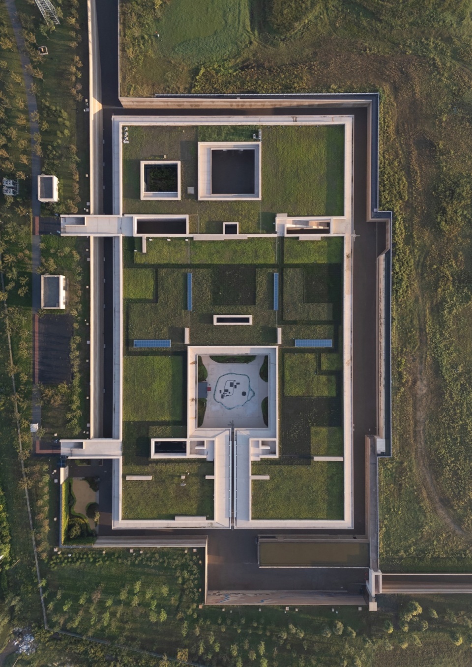 Zhengzhou Dahecun National Archaeological Site Park by China Architecture Design and Research Group