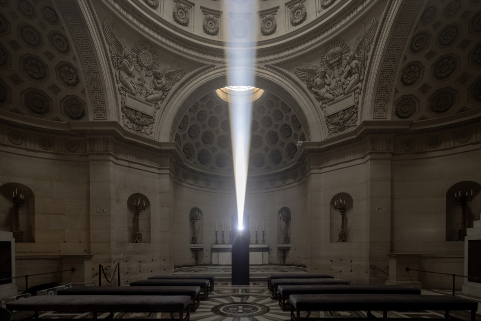 threshold by emilio ferro studio