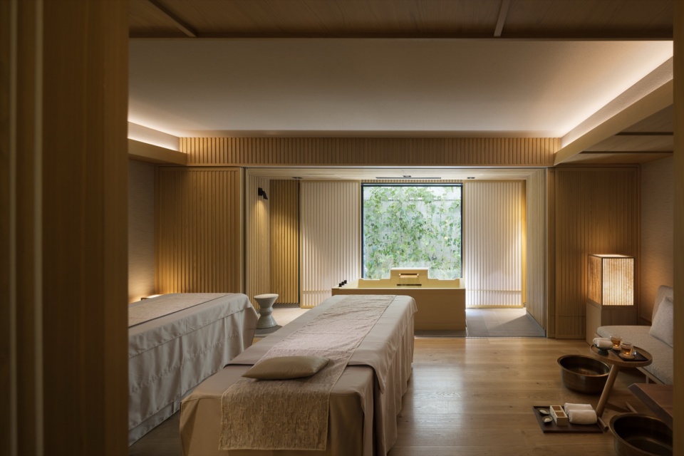 banyan tree higashiyama kyoto by kengo kuma and associates