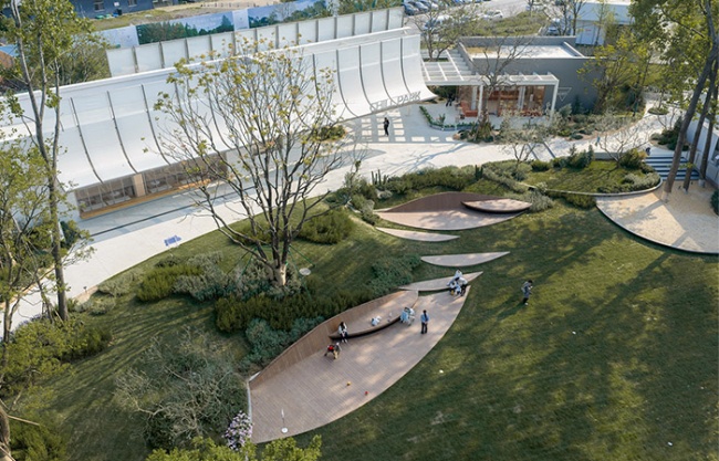   Commercial Renewal of Guanggu Runjing Park in Wuhan by WTD GROUP & Atelier Shanghai Dachuan Architects