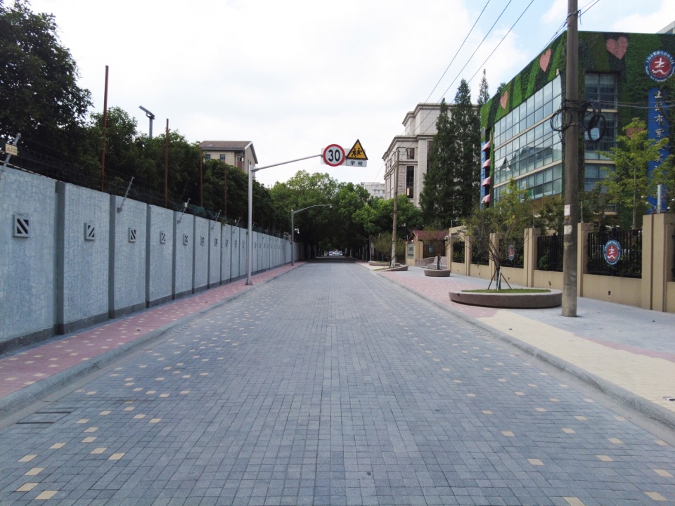 quanzhou road yizhou road promenade greenway activating everyday street life through walking by atelier liu yuyang architects