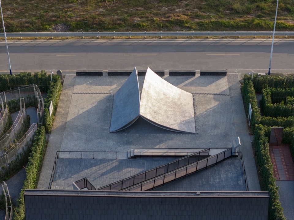 Huizhou Village of Letters Pages Afloat by f a n