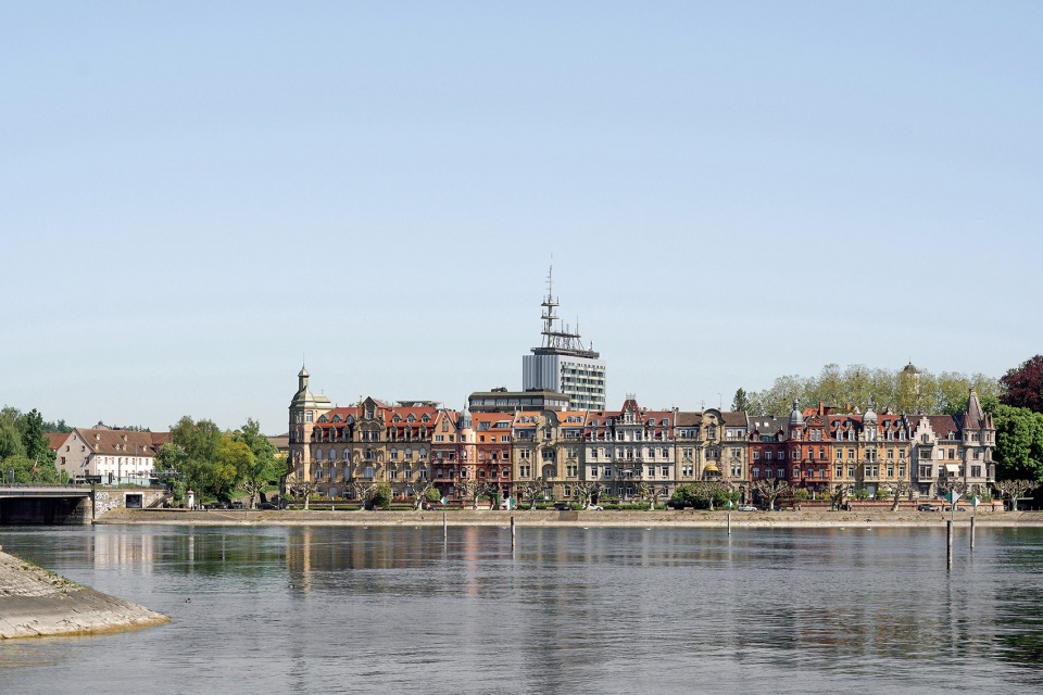 konstanz telekom tower by sauerbruch hutton