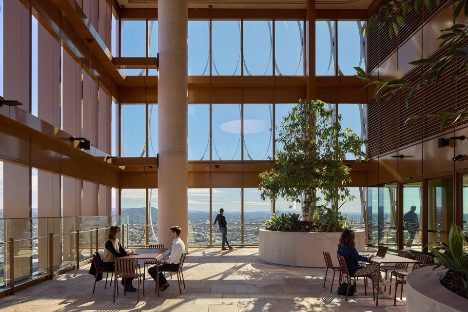205 North Quay by REX