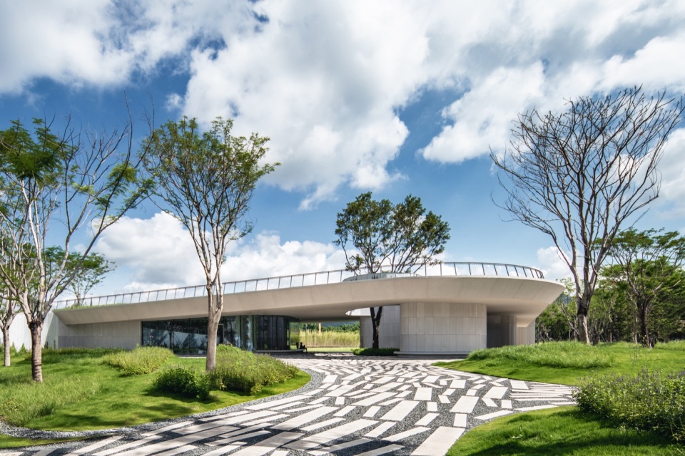 Breeze Pavilion