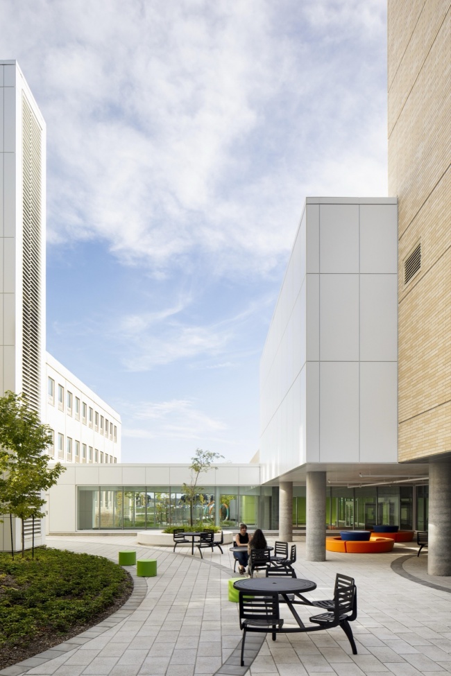 a new mother child and emergency centre in sherbrooke offers a reimagined hospital experience by jodoin lamarre pratte yelle maille equip...