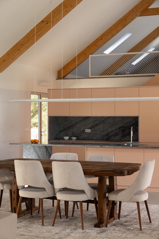casa do alpendre by vasco burnay arquitectura