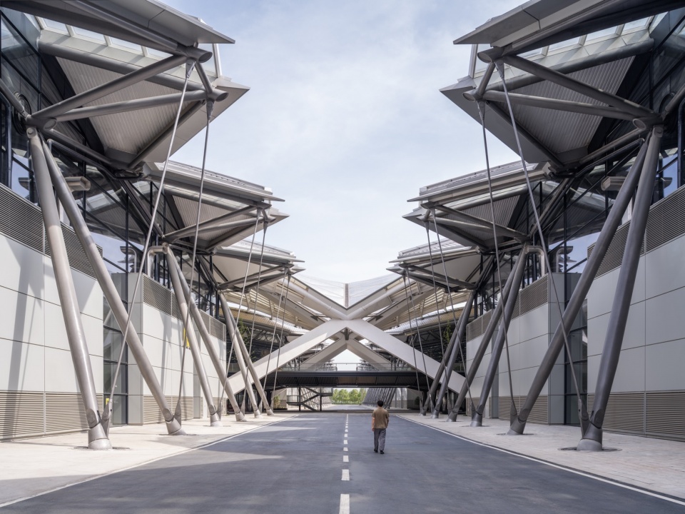 phase 2 of the central china international convention and exhibition centre by rshp