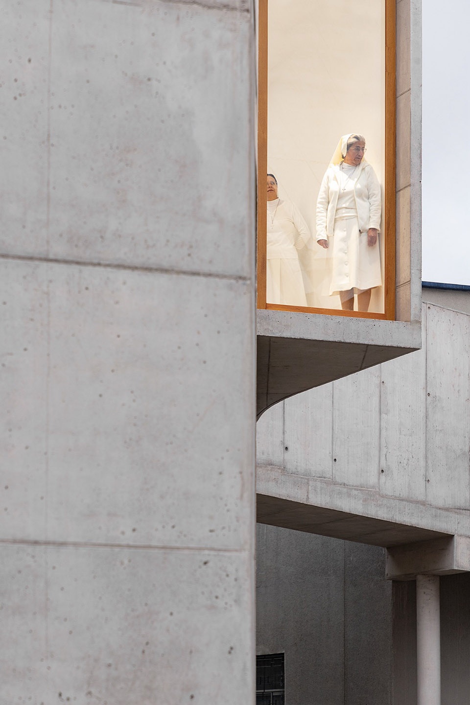 Arts Building Cardinal Spellman Salesian Bilingual School by STUDIO BLUR