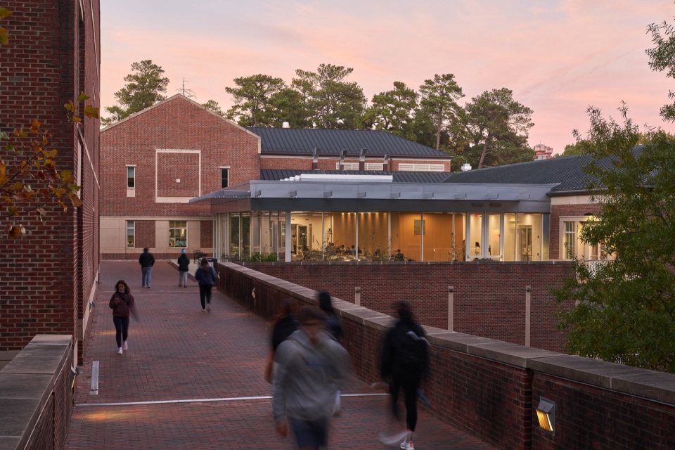 UNC Chapel Hill Chase Dining Hall by Szostak Design