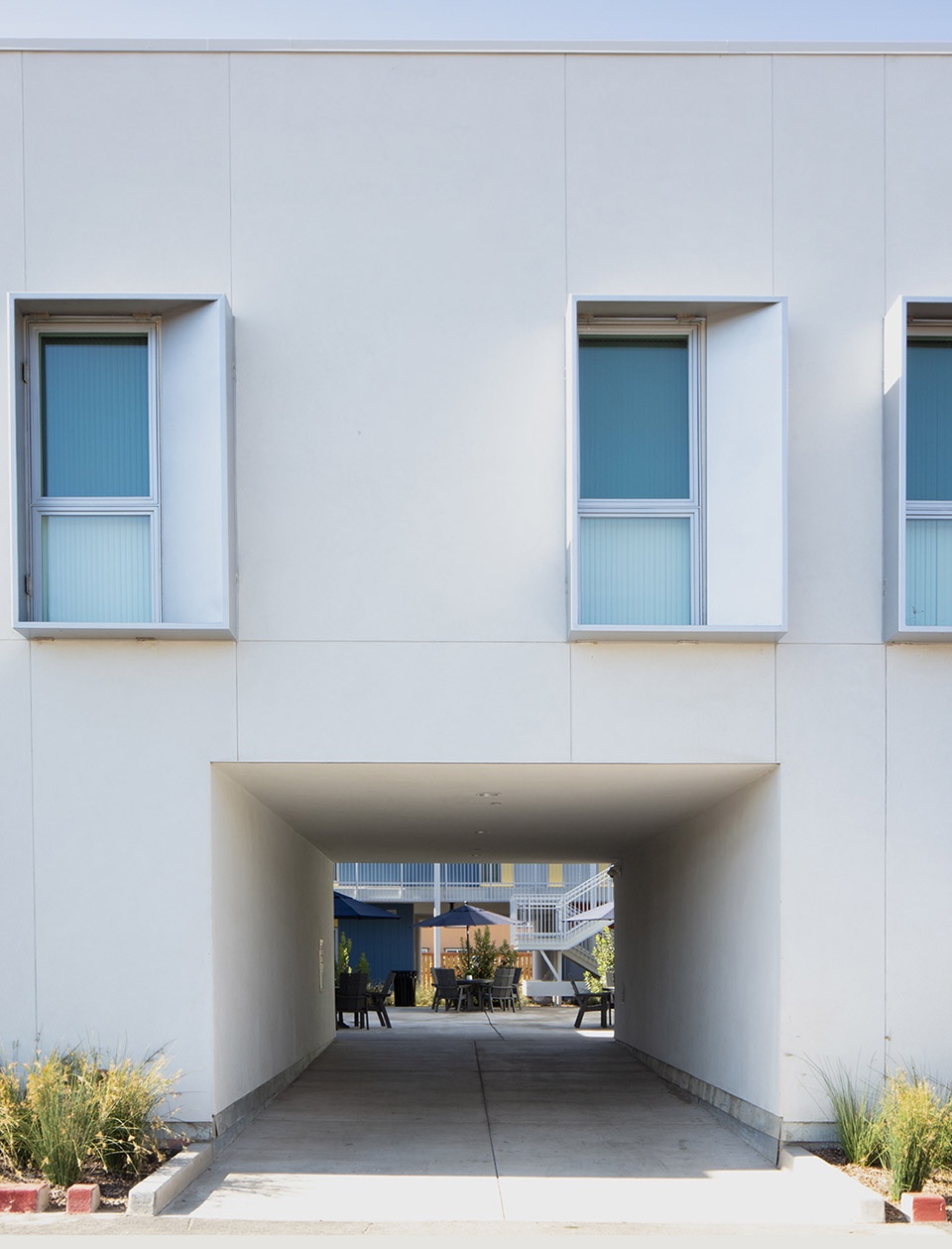northview apartments by brooks scarpa