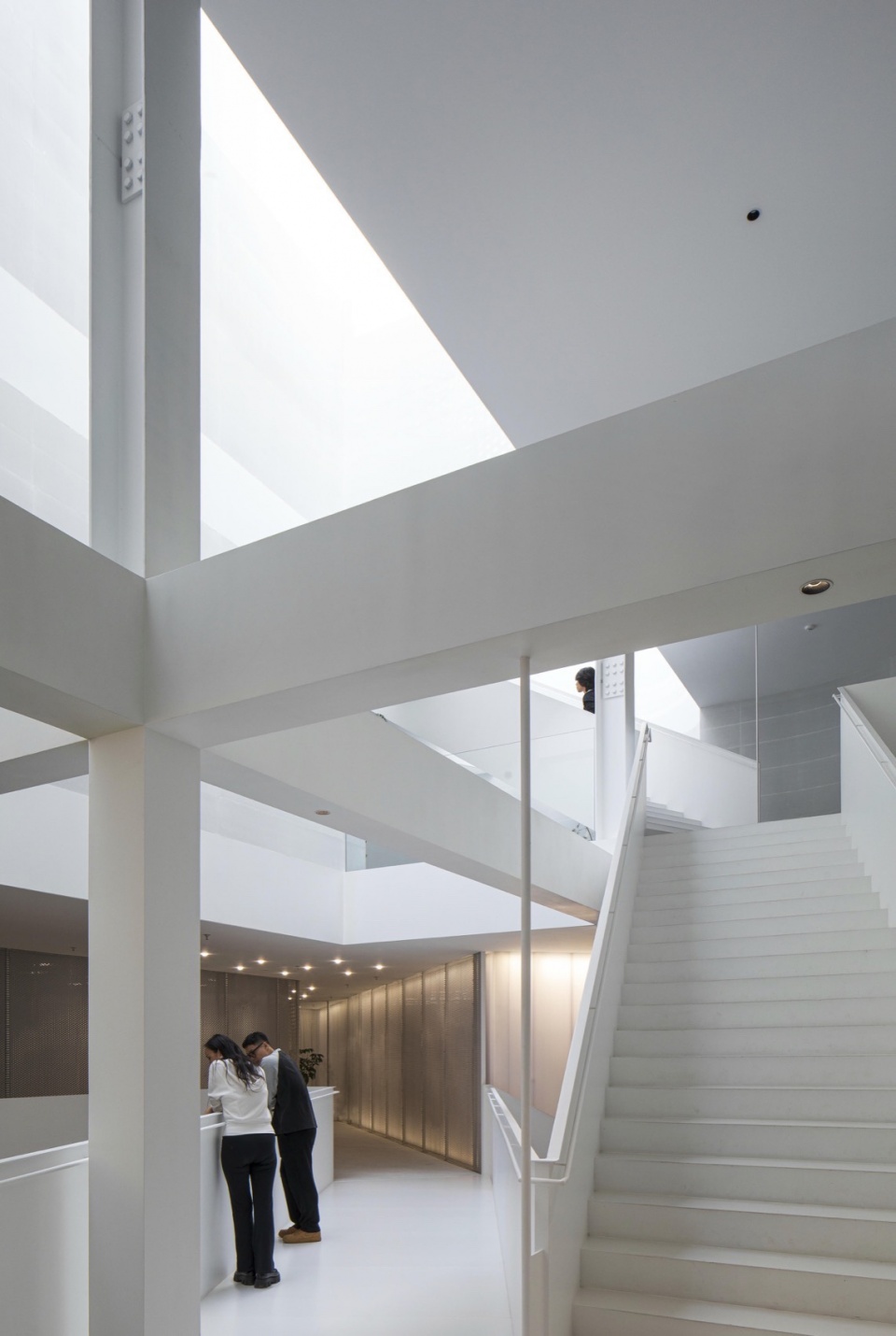 MORE Office Renovation by TAOA
