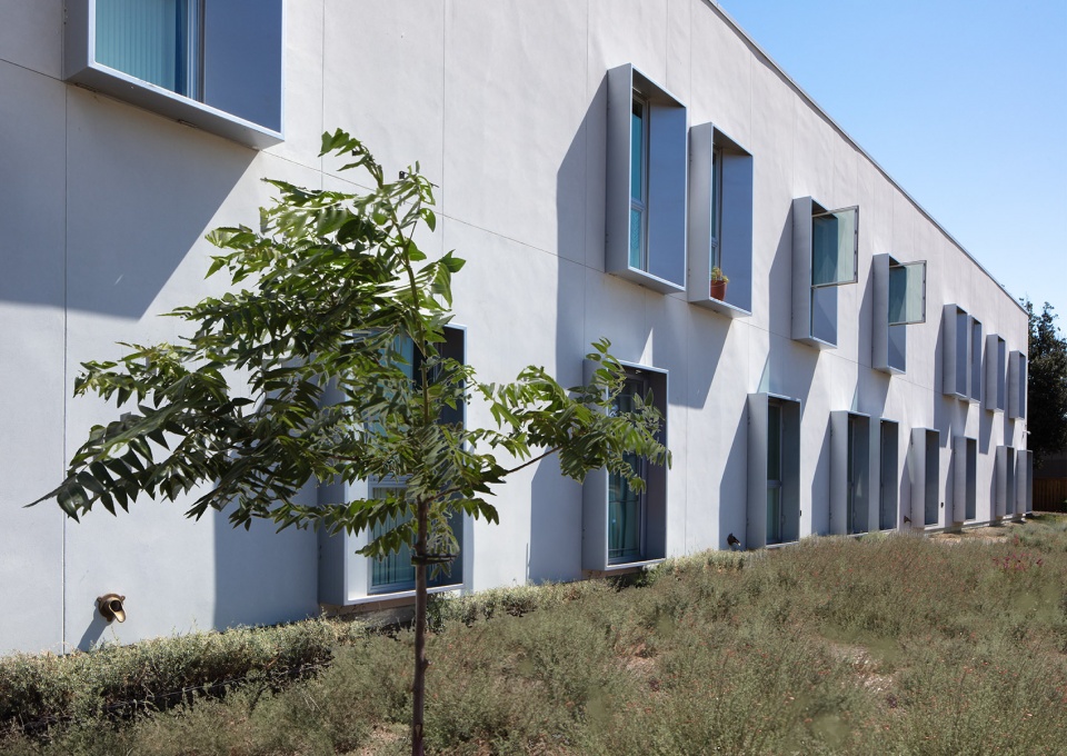 northview apartments by brooks scarpa