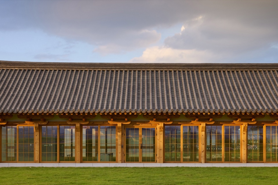 House for Rejuvenation by JK AR 拷贝