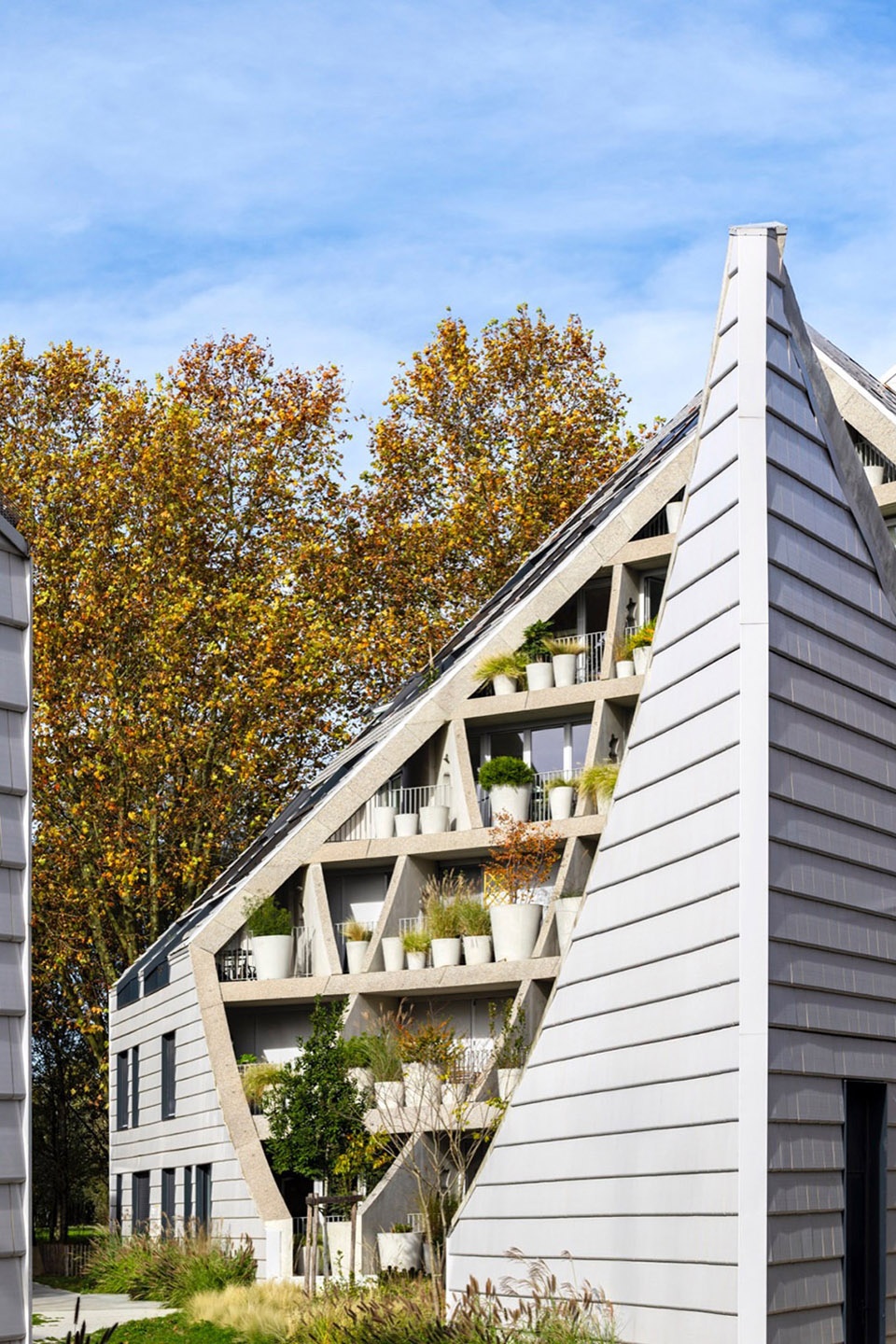 La Vallee Verte by MVRDV ykb