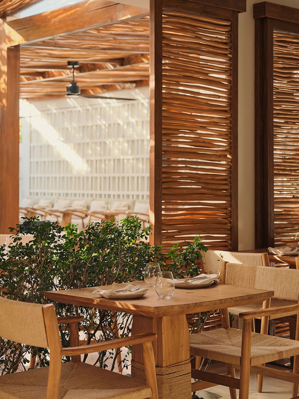 avli restaurant by da bureau