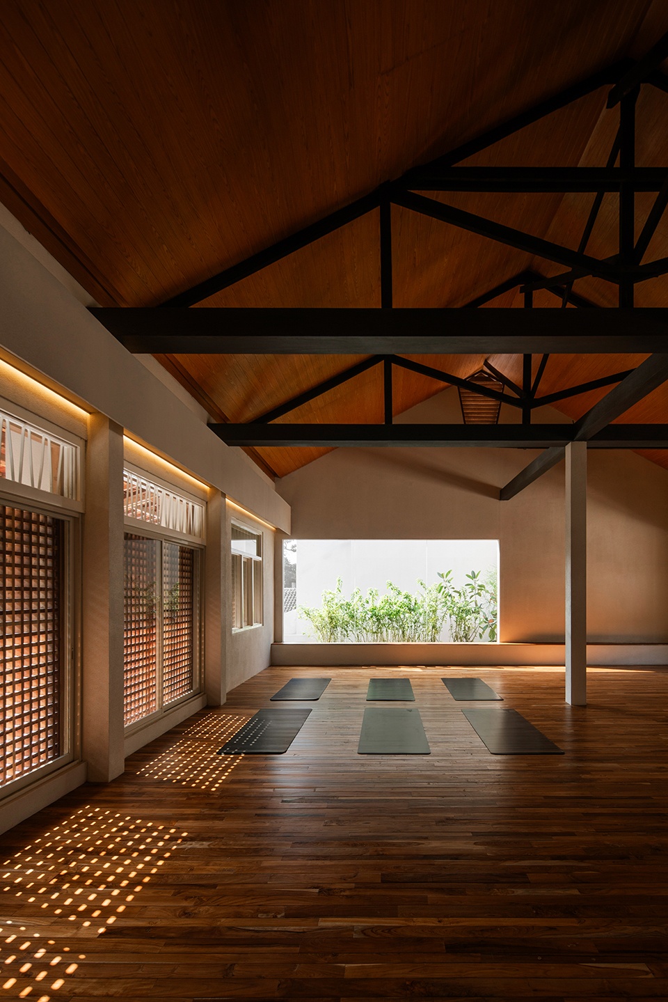 Houm Yoga