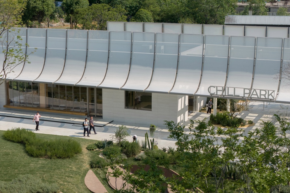 commercial renewal of guanggu runjing park by wtd group atelier dachuan