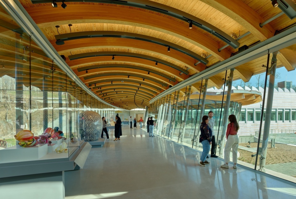 Crystal Bridges Expansion by Safdie Architects