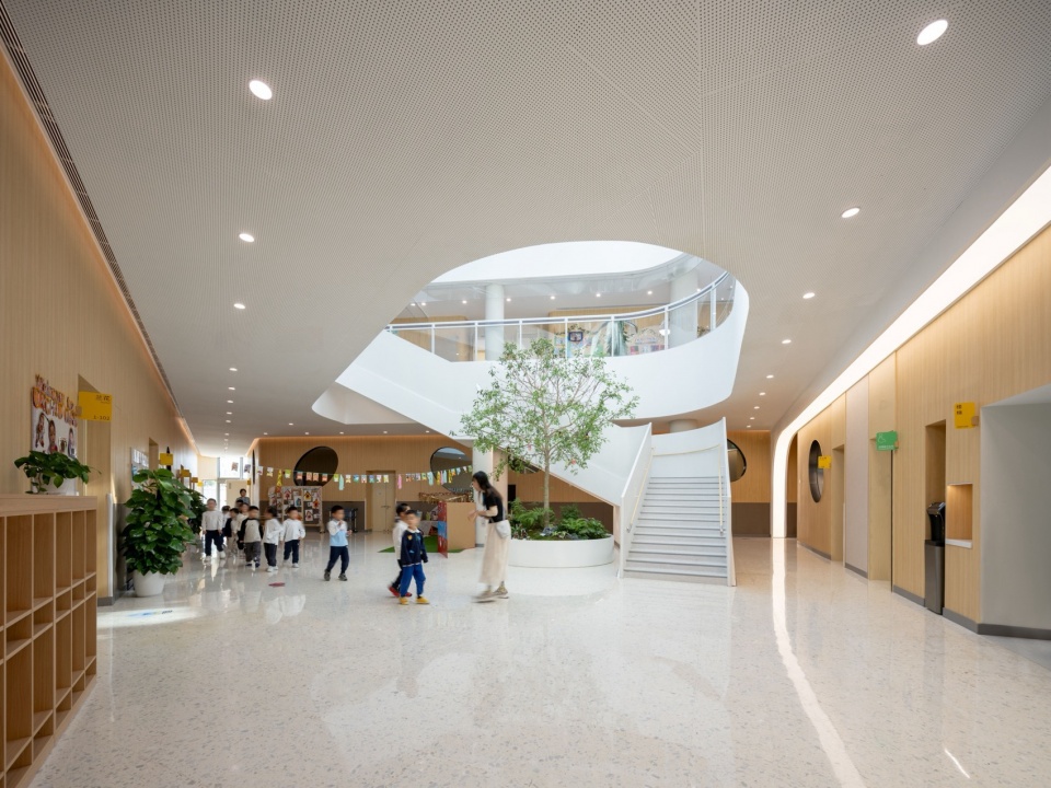 Shenzhen Mingwan School by Perkins Will