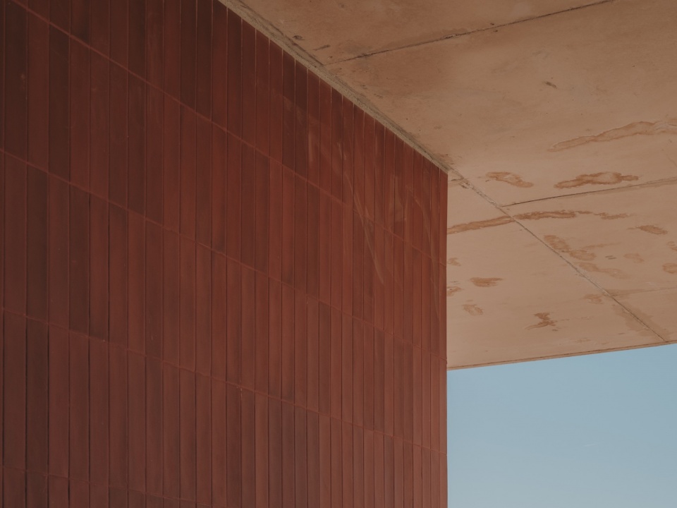 elche neurodevelopment institute phase 1 by arn architects