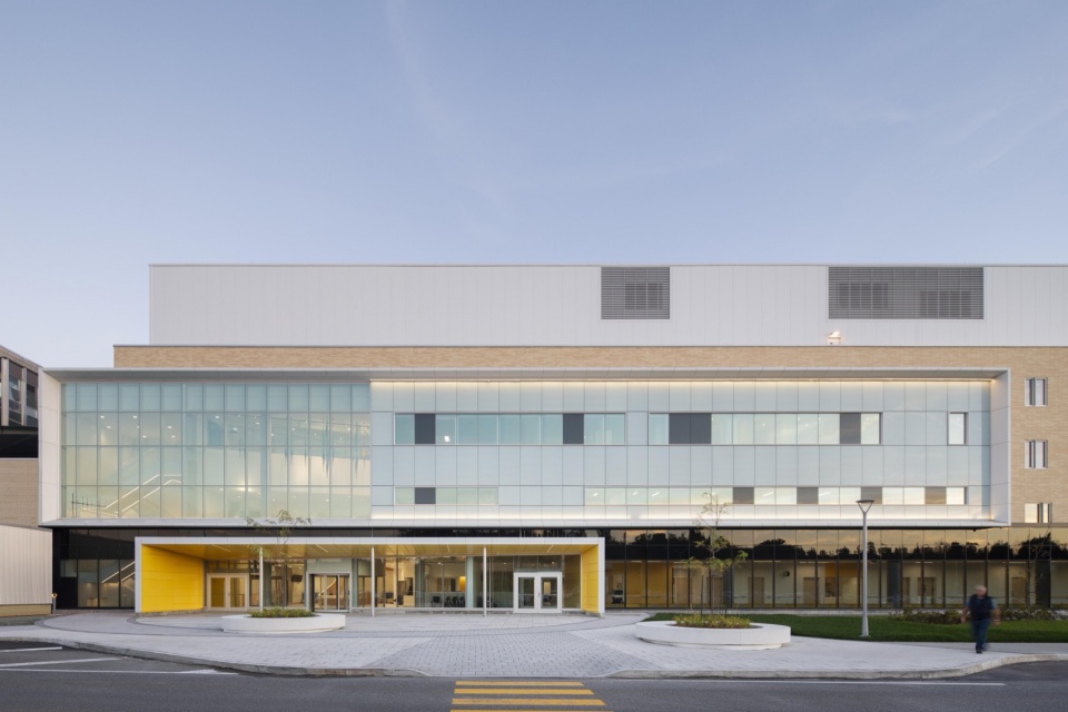 a new mother child and emergency centre in sherbrooke offers a reimagined hospital experience by jodoin lamarre pratte yelle maille equip...