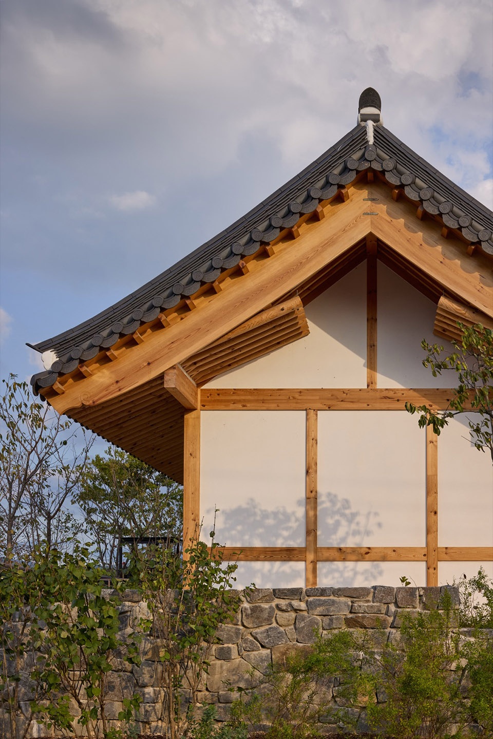 House for Rejuvenation by JK AR