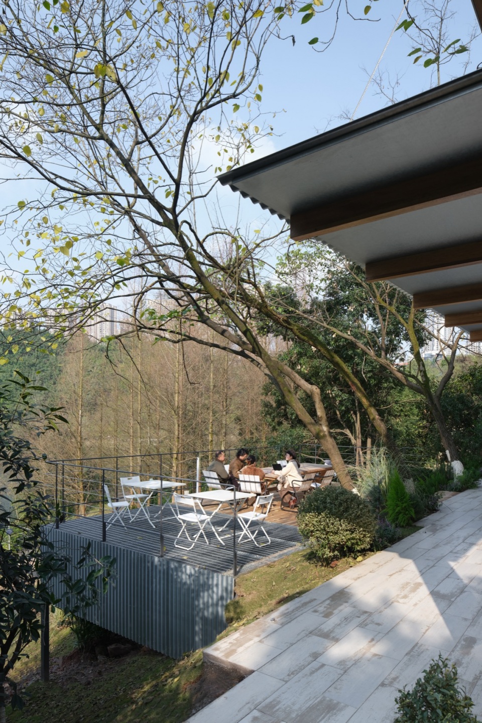 lago by vari architects